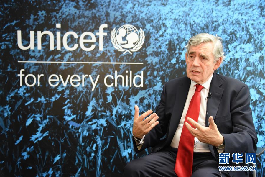 （国际&middot;图文互动）（2）专访：伟大成就值得欢庆&mdash;&mdash;英国前首相布朗祝贺新中国成立70周年