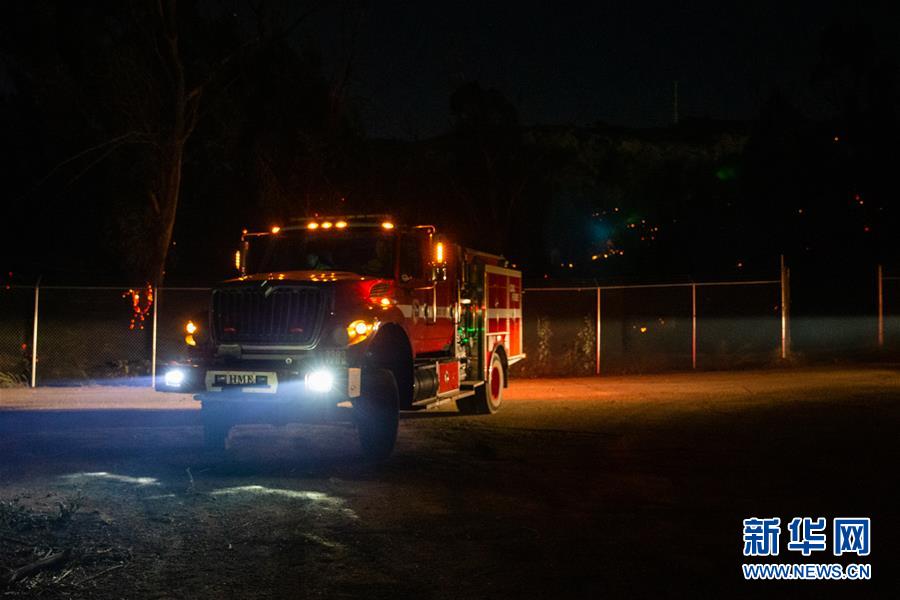 （国际）（2）&ldquo;火焰山模式&rdquo;重启　美国加州山火灾区进入紧急状态