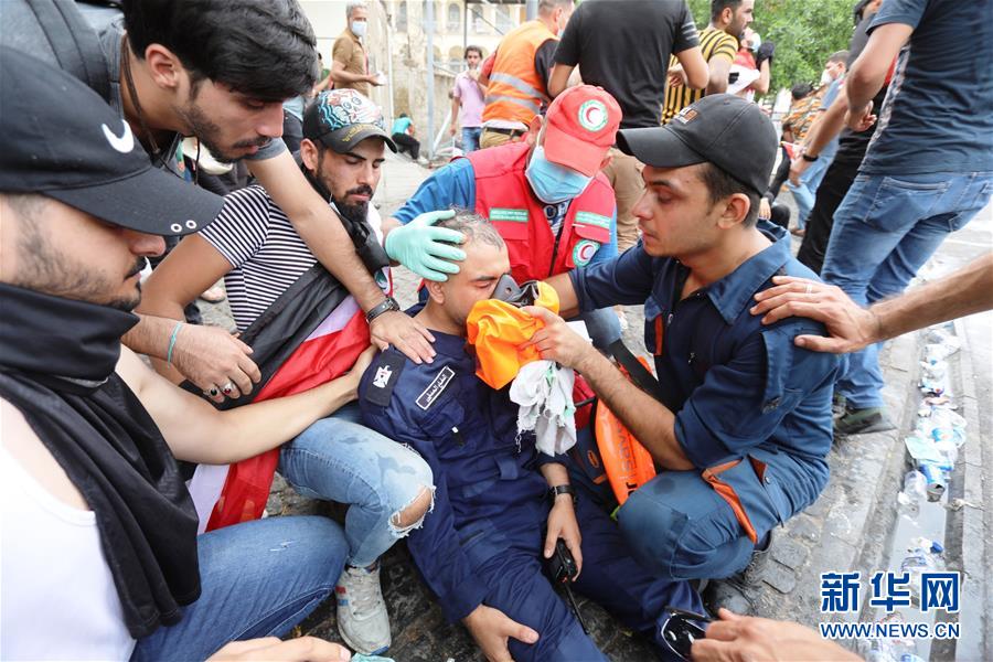 （国际）（2）伊拉克多地爆发新一轮示威抗议活动