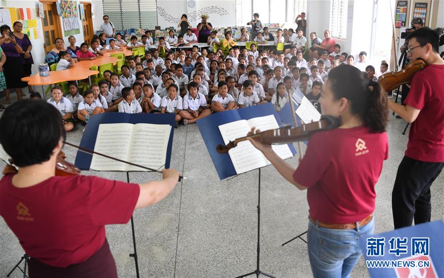 （国际&middot;图文互动）（7）中国援建&ldquo;你好&rdquo;学校　圆库克群岛孩子梦