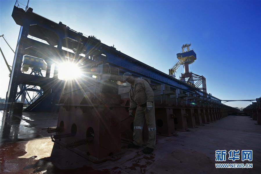 （国际）（4）中国交付浮船坞助力古巴航运业发展