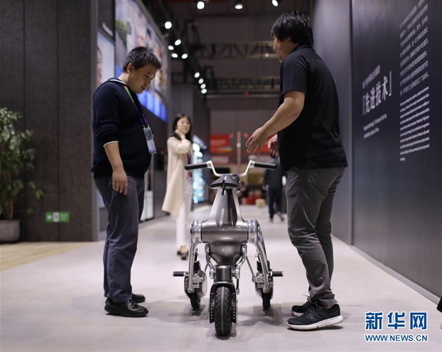 （新华全媒头条&middot;第二届进博会&middot;图文互动）（3）进博之光辉耀世界 &mdash;&mdash;写在第二届中国国际进口博览会开幕之际