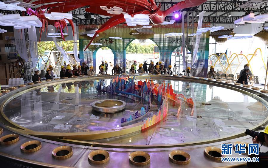 （新华全媒头条&middot;第二届进博会&middot;图文互动）（6）进博之光辉耀世界 &mdash;&mdash;写在第二届中国国际进口博览会开幕之际