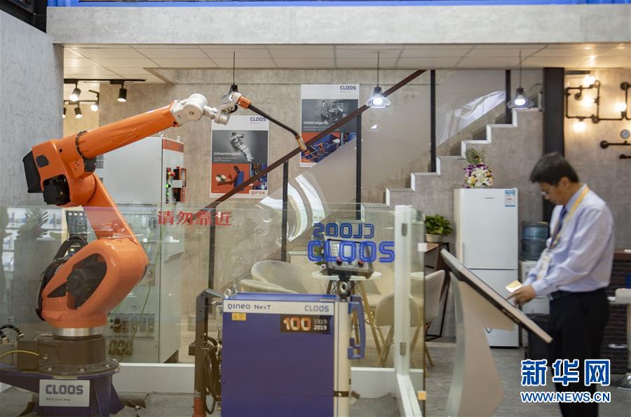 （新华全媒头条&middot;图文互动）（5）共襄盛举 共享未来&mdash;&mdash;与会人士热议习近平主席在第二届中国国际进口博览会上的主旨演讲