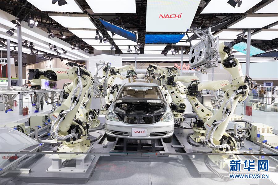 (第二届进博会·图文互动)(5)东方风起 江河奔腾——第二届中国国际进口博览会开幕式侧记