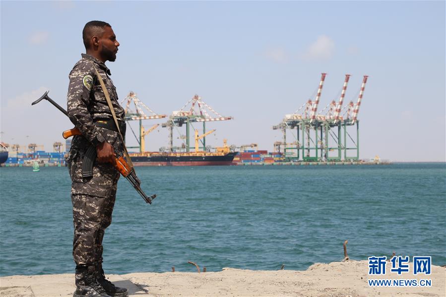 （国际）（2）也门亚丁新安全部队开始执勤