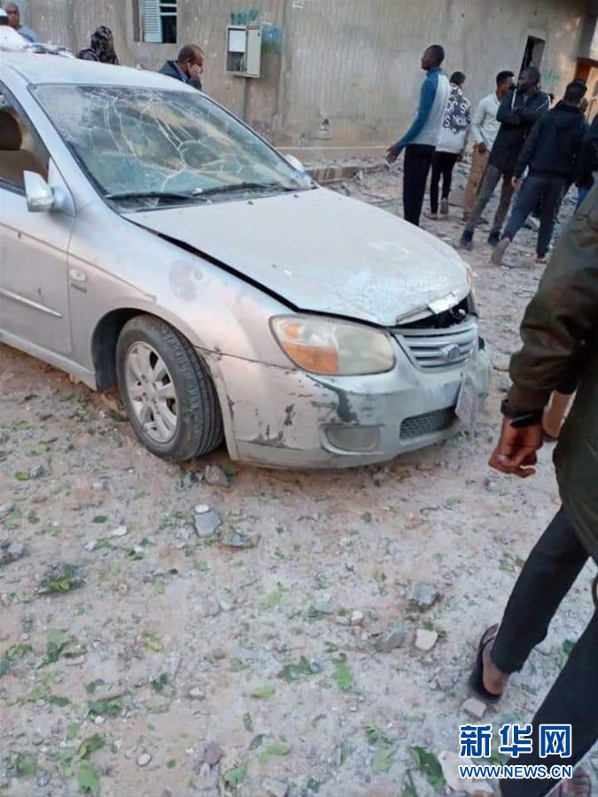 （国际）（2）利比亚首都南部遭空袭致3人死亡