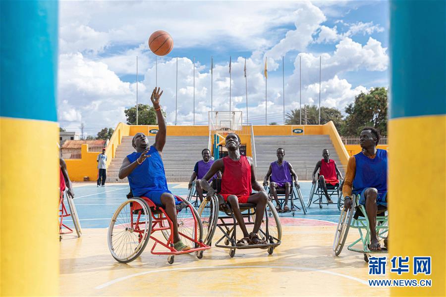（國際·圖文互動）（2）通訊：不熄的籃球夢——記南蘇丹輪椅籃球隊