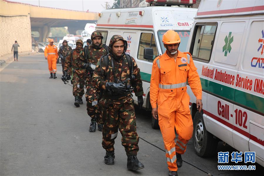 （国际）（5）印度新德里一商业建筑失火已致43人丧生