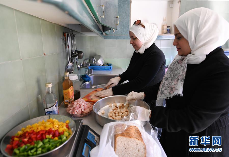 （國際）（2）通訊：“達尼婭廚房”的誕生——敘利亞家庭主婦創業記