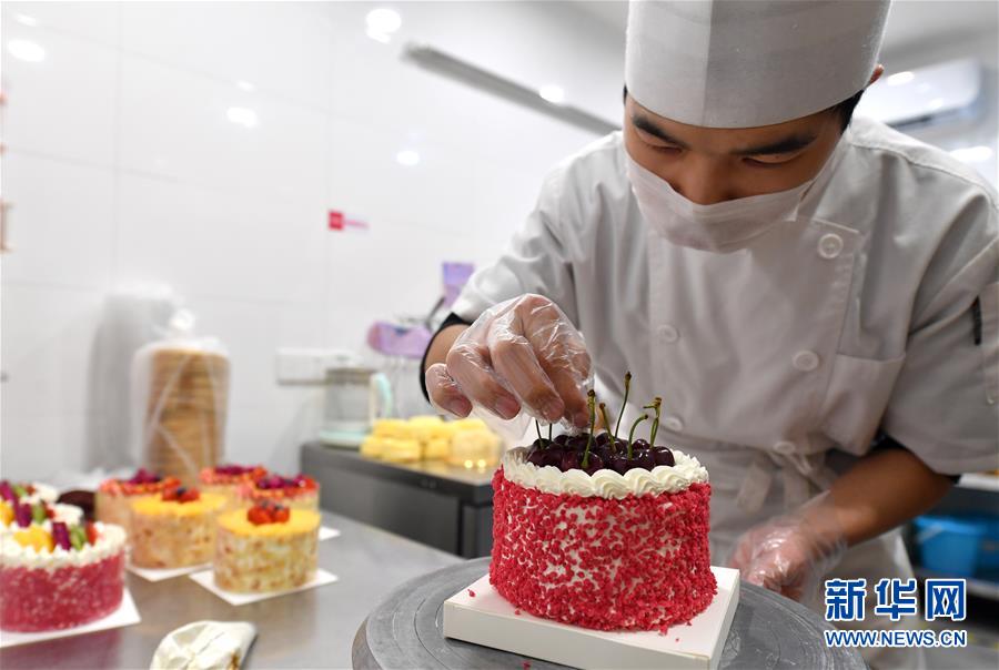 （图文互动）（12）中国消费的&ldquo;车厘子需求&rdquo;，智利果农的&ldquo;好日子盼头&rdquo;&mdash;&mdash;新华社记者追踪车厘子产业链