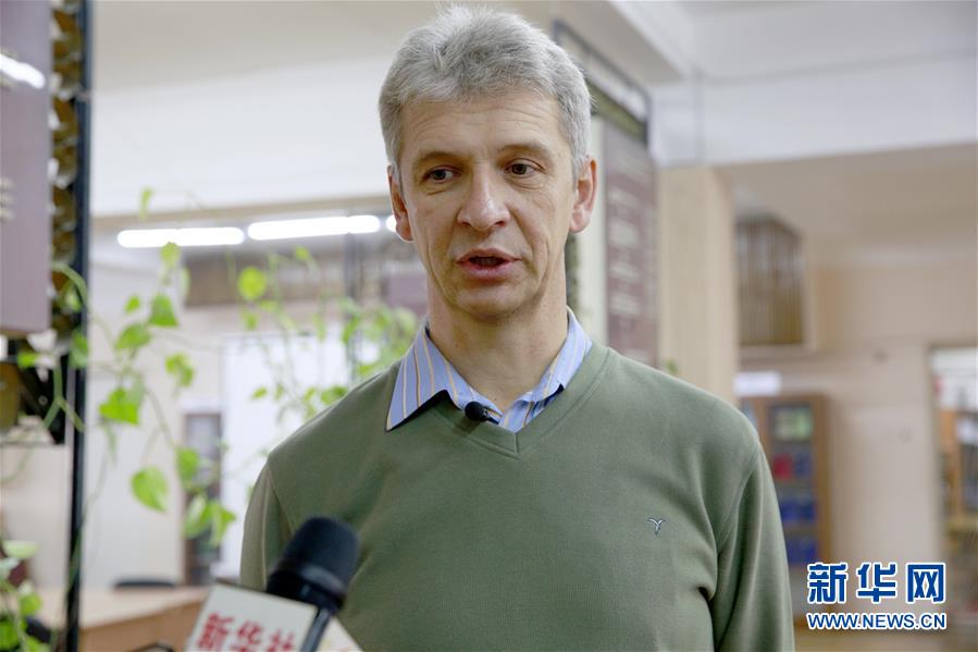 （国际·图文互动）专访：吉中考古合作成果喜人潜力巨大——访吉尔吉斯斯坦考古学家瓦列里·科尔琴科