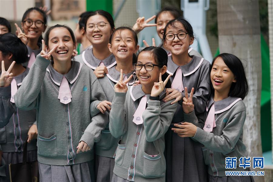 (澳门回归20周年·图文互动)(7)殷殷关怀满濠江——习近平主席视察澳门基层回访记