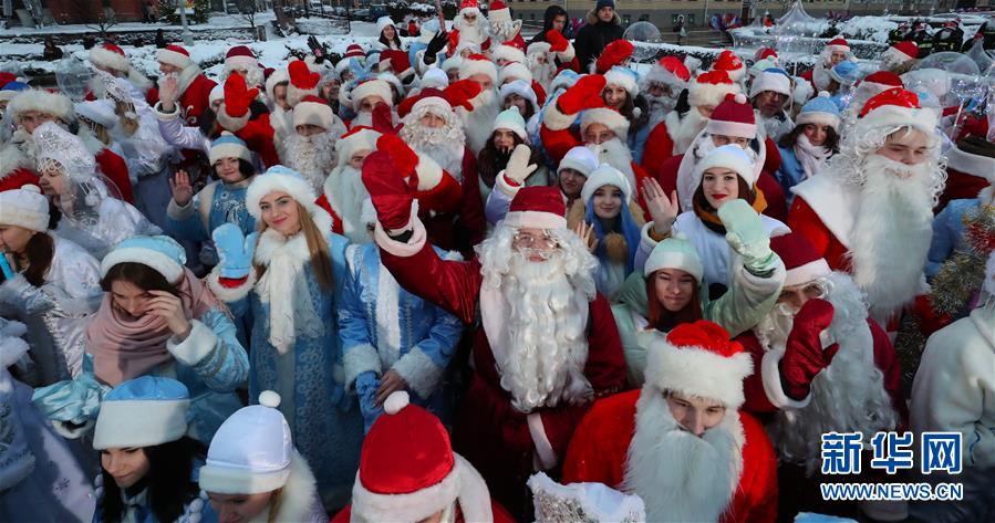 （国际）（5）白俄罗斯首都举行新年巡游