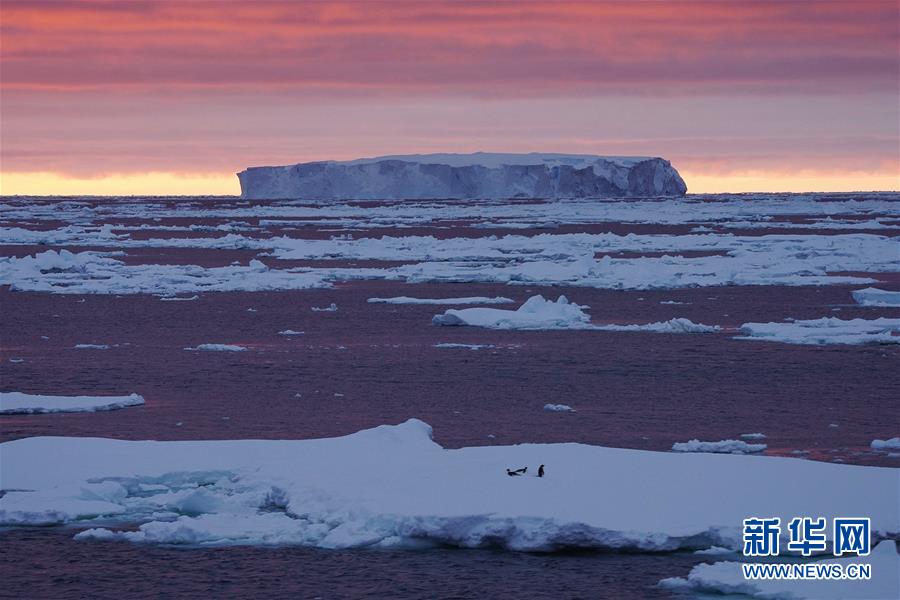 （&ldquo;雪龙&rdquo;探南极）（2）宇航员海的美丽冰山