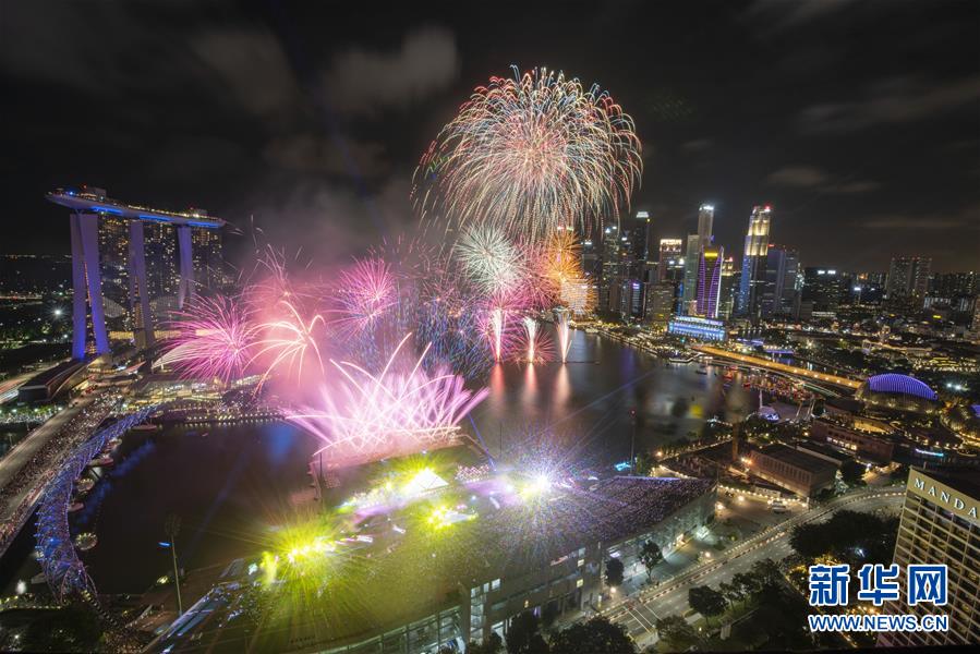 （国际）（5）新加坡在滨海湾举行“新加坡滨海湾2020年倒数活动”