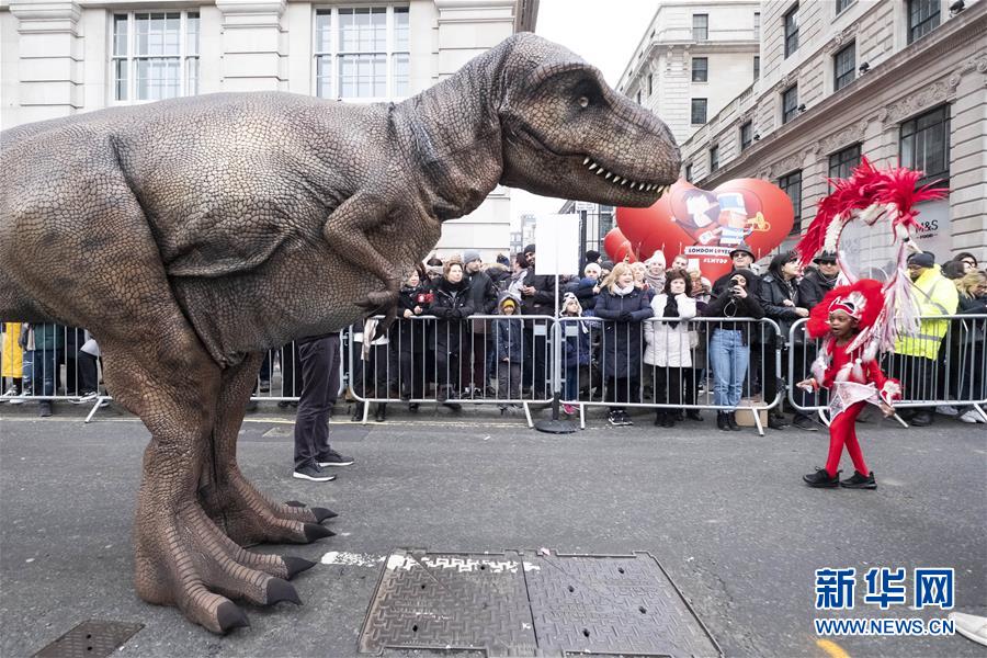 （国际）（3）英国伦敦举行新年游行