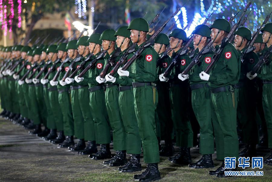 （国际）（2）缅甸：独立日升旗仪式