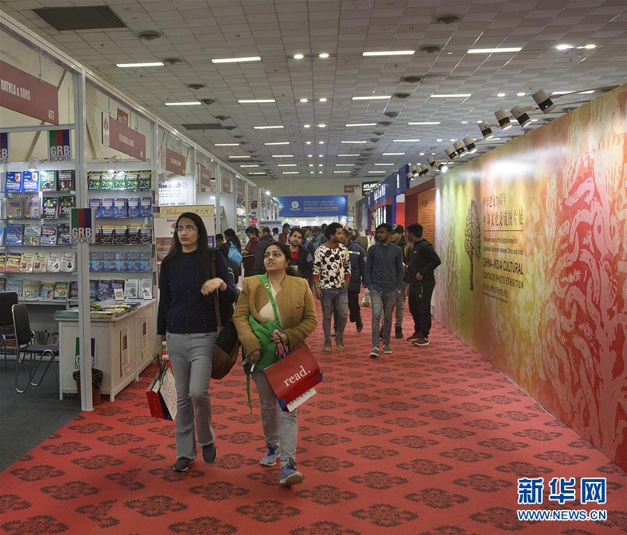 （国际）（1）“阅读中国”图书展暨“中印文化交流图片展”在新德里举行