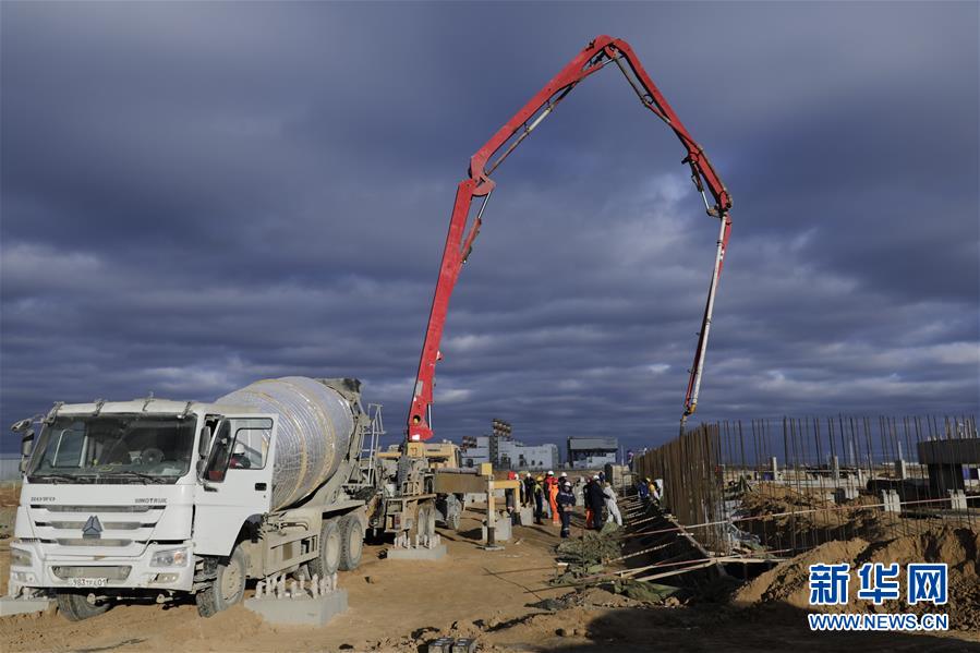 (国际·图文互动)(3)通讯:“一带一路”助力哈萨克斯坦实现工业愿景——访哈最大化工项目施工现场