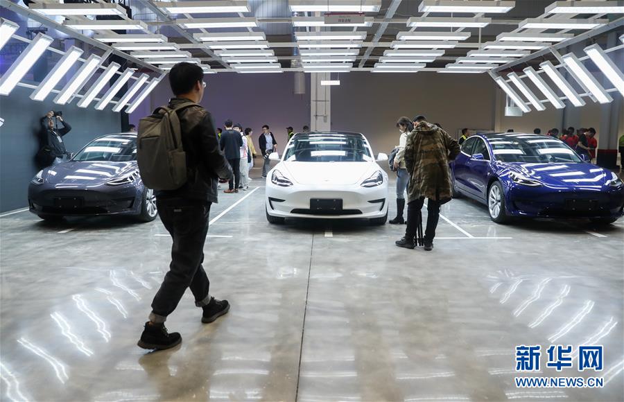 （经济）（6）特斯拉宣布在华启动Model Y制造项目 首批中国产特斯拉汽车向公众交付