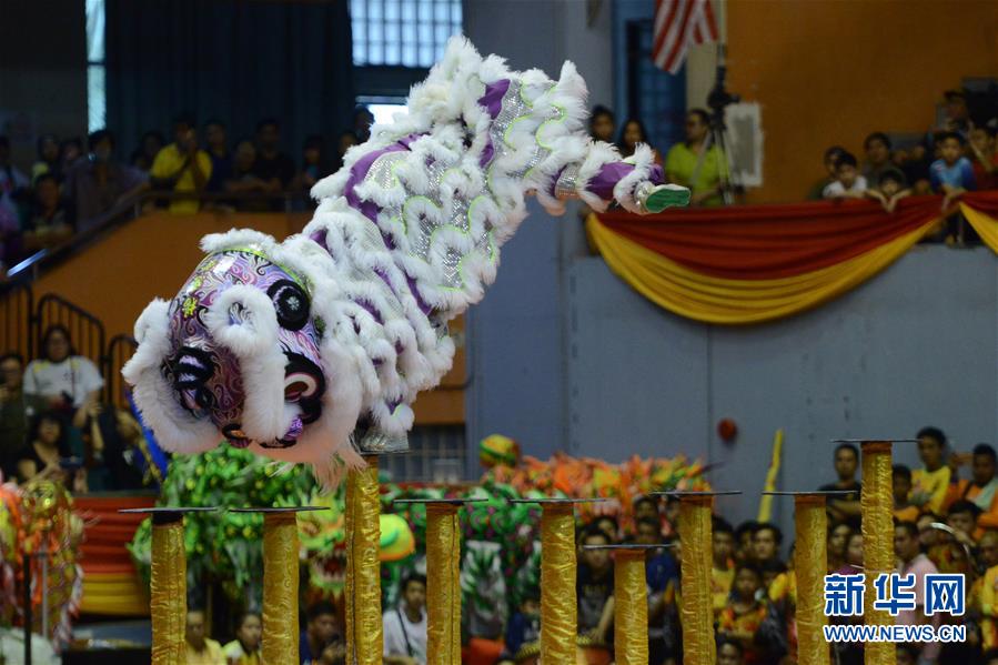 （國際）（1）馬來西亞舉行新春龍麒獅大團拜