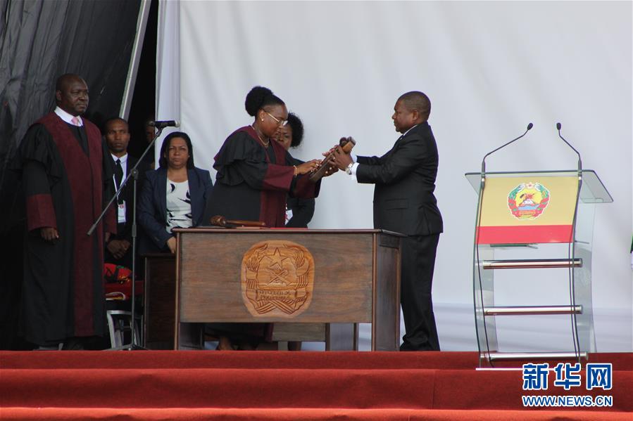 （国际）（1）莫桑比克总统纽西就职仪式举行