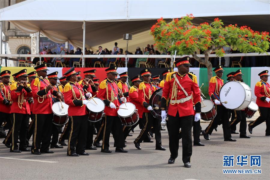 （国际）（4）莫桑比克总统纽西就职仪式举行