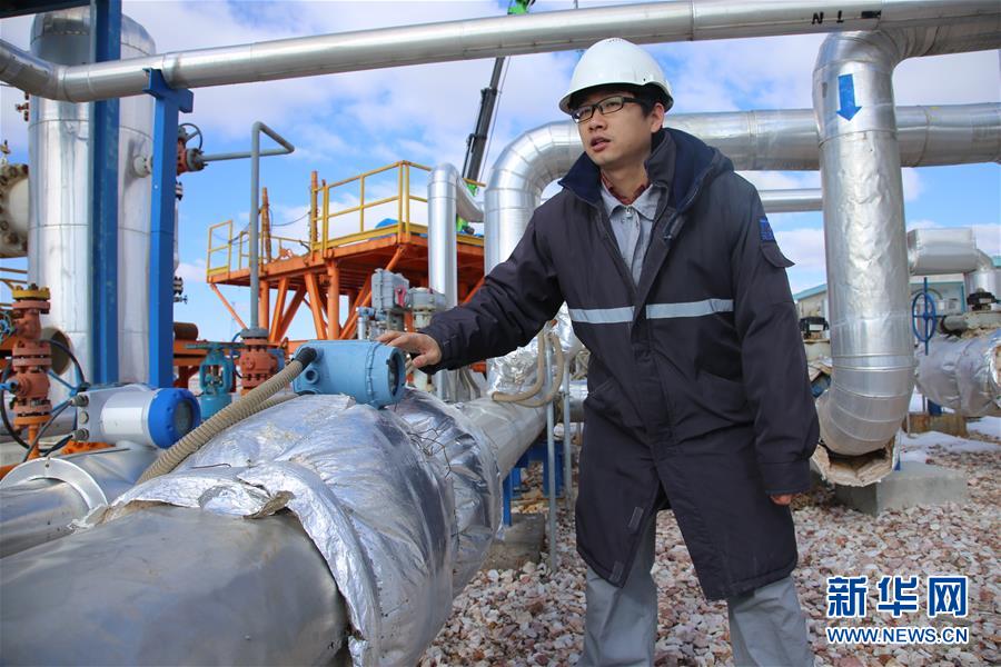 (国际·图文互动)(1)通讯:“职责所在,祝福远方亲人”——记土耳其储气库项目中国拼搏者