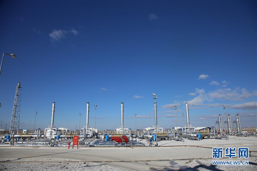 (国际·图文互动)(3)通讯:“职责所在,祝福远方亲人”——记土耳其储气库项目中国拼搏者