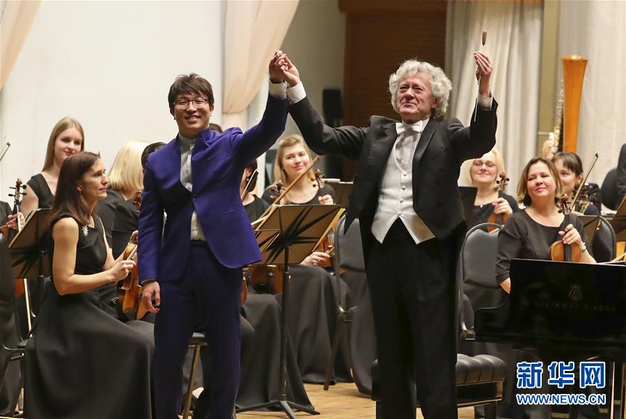 （国际）（12）世界各地迎新春