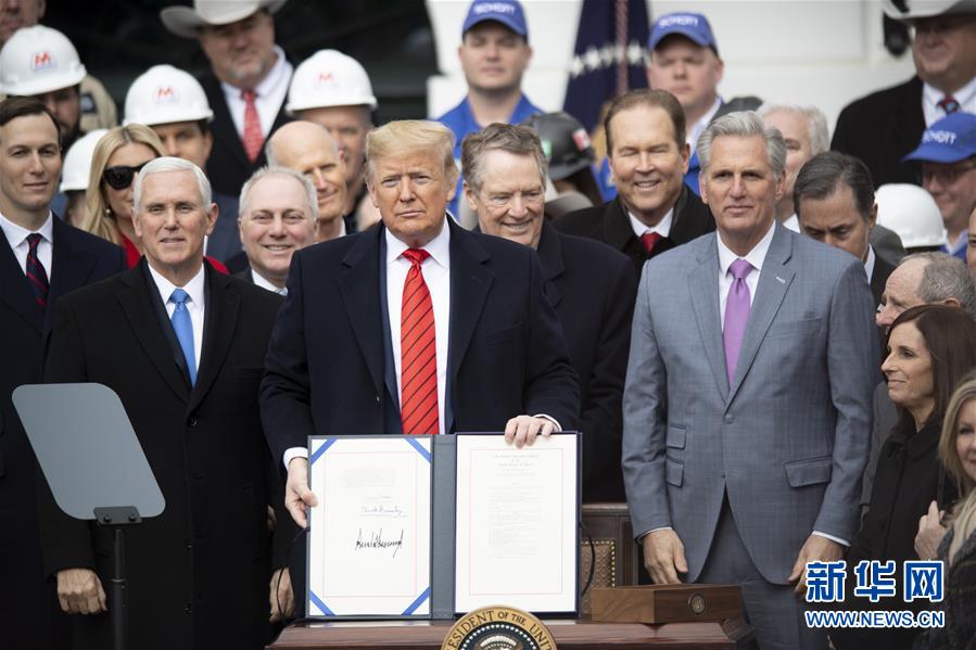 （国际）（2）特朗普签署美墨加协定