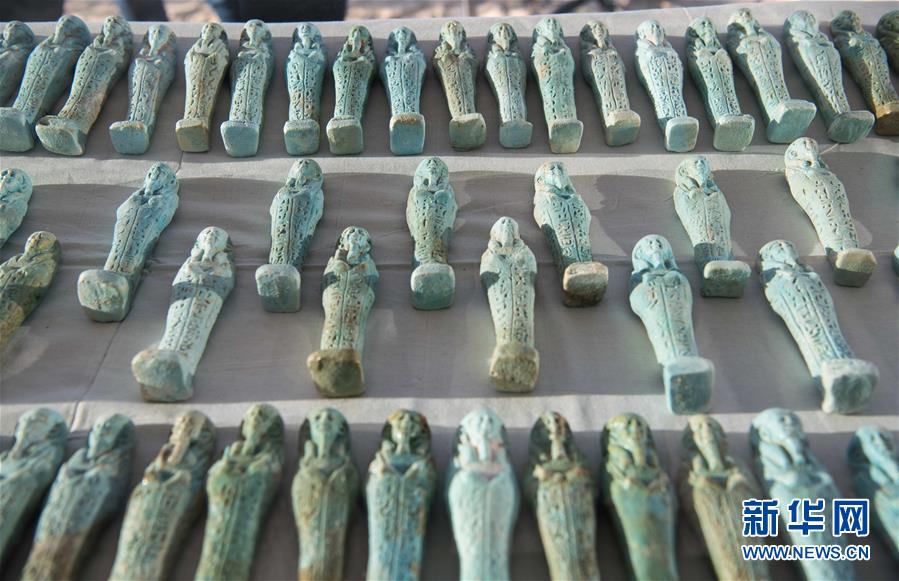 （国际）（4）埃及发现16座距今约2600年墓葬