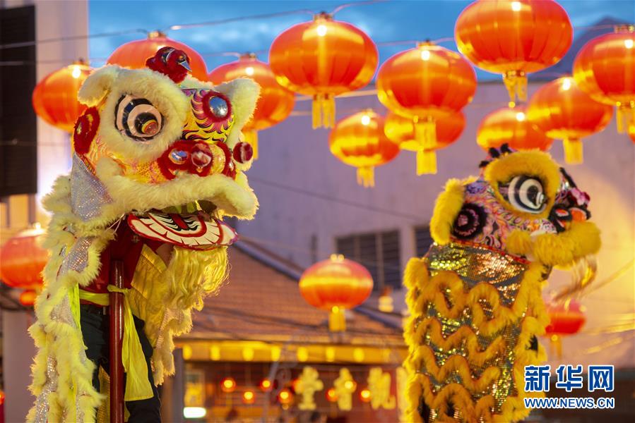 （国际&middot;一周看天下）（12）舞狮庆元宵节