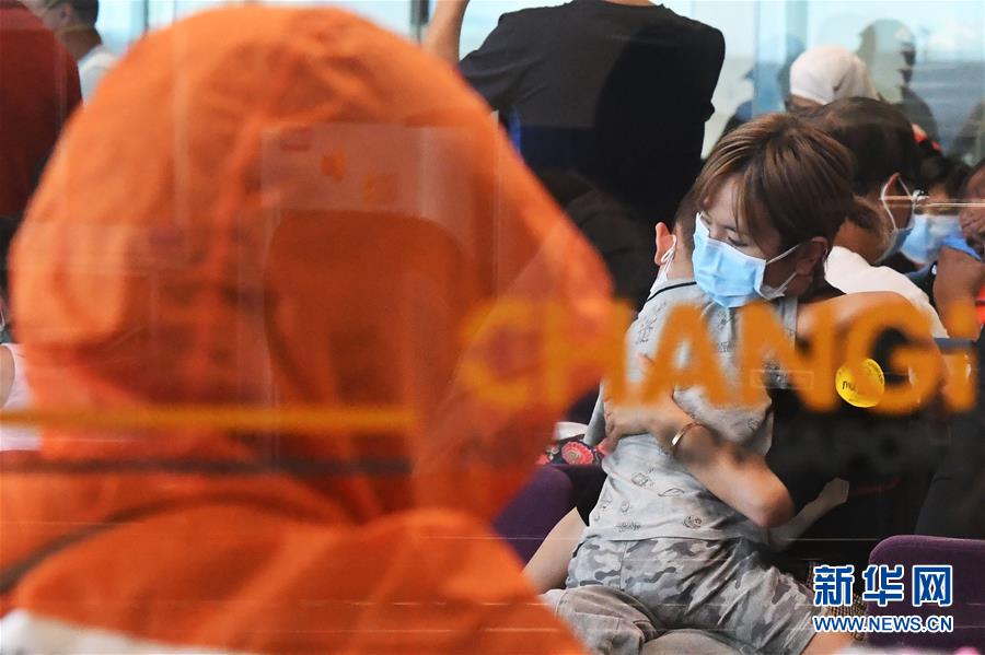 （国际&middot;一周看天下）（15）包机回国