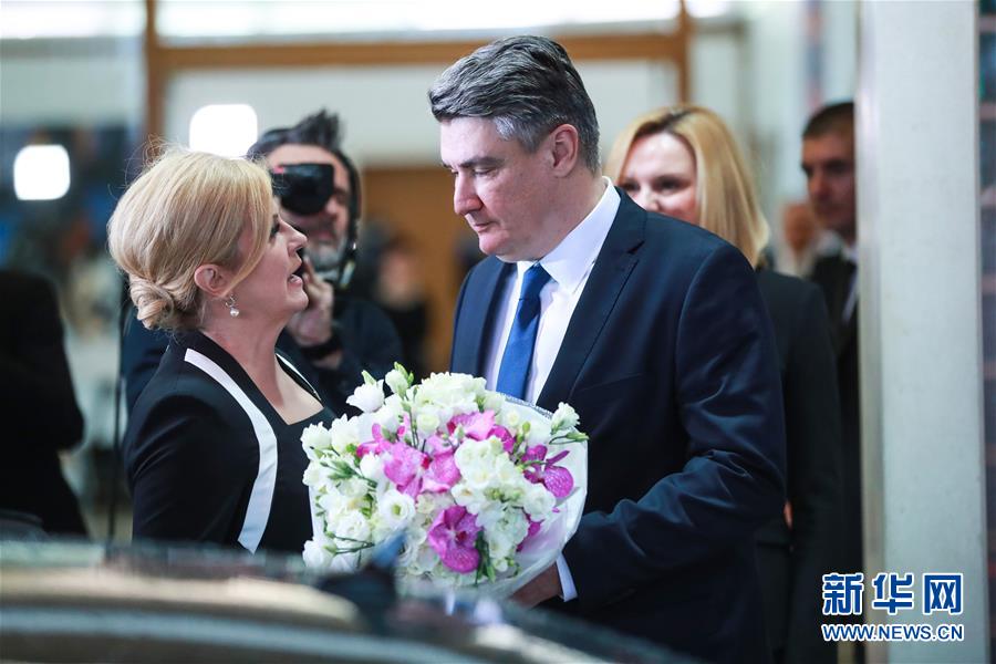 （国际）（6）米拉诺维奇宣誓就任克罗地亚总统