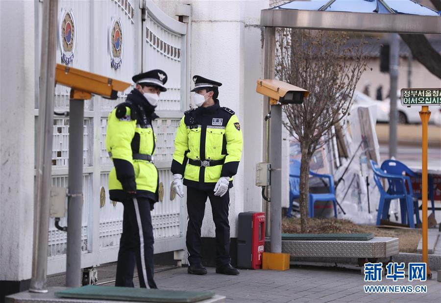 （国际）（2）韩国上调新冠肺炎疫情预警至最高级别