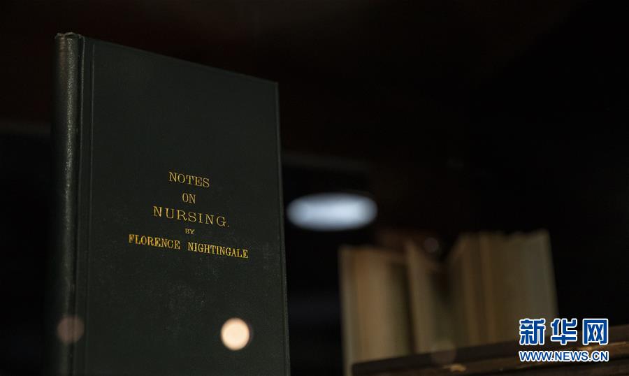 （国际）（5）访南丁格尔博物馆 致敬&ldquo;白衣天使&rdquo;