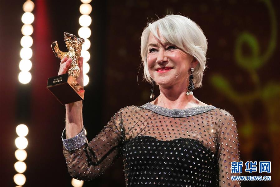 （国际）（2）英国演员海伦&middot;米伦获颁第70届柏林国际电影节终身成就奖