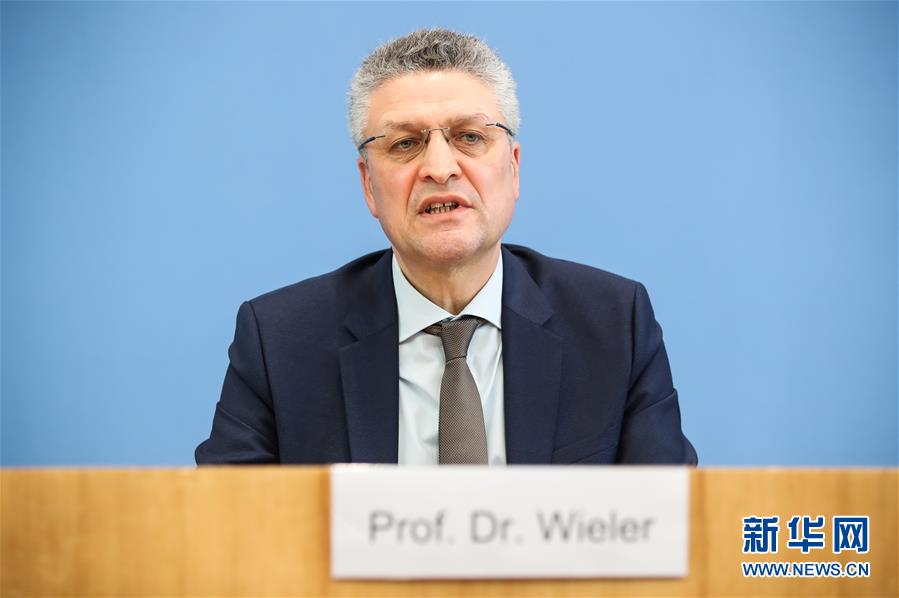 （国际疫情）（1）默克尔呼吁德国团结一致抗击疫情