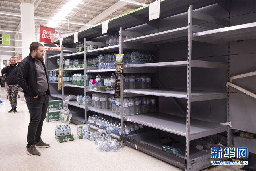 （国际疫情）（3）英国伦敦：超市现抢购潮