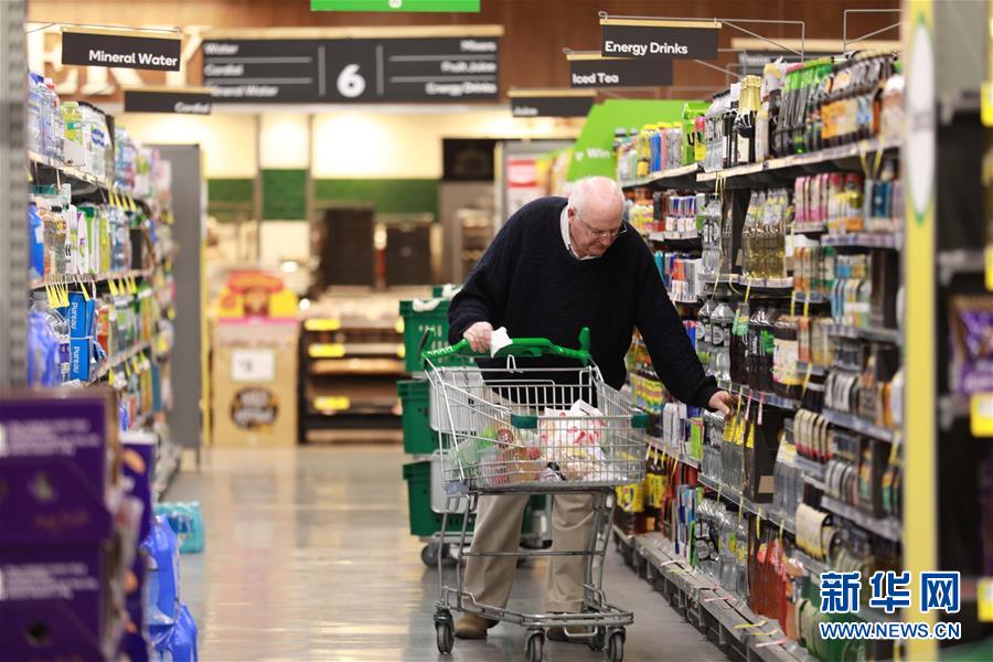 （国际）（1）澳大利亚一些超市为老年人和残疾人顾客开放特别购物时间