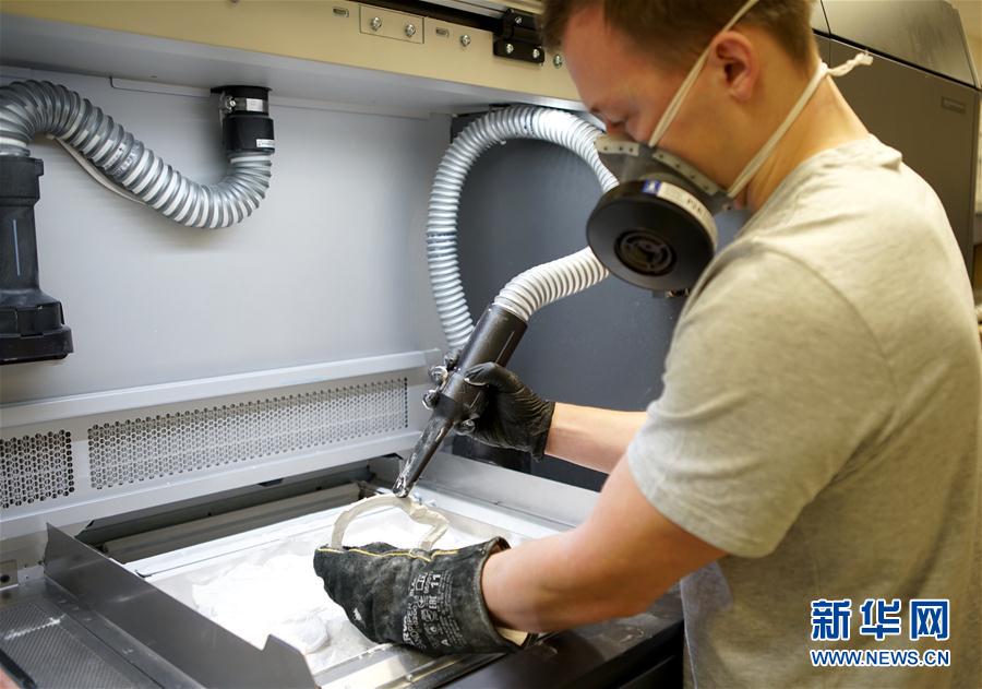 （国际疫情）（2）捷克利用3D打印技术制作口罩