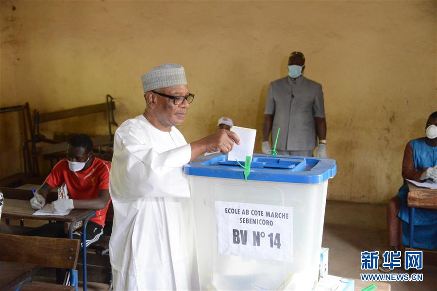 （国际）（1）马里举行议会选举第一轮投票