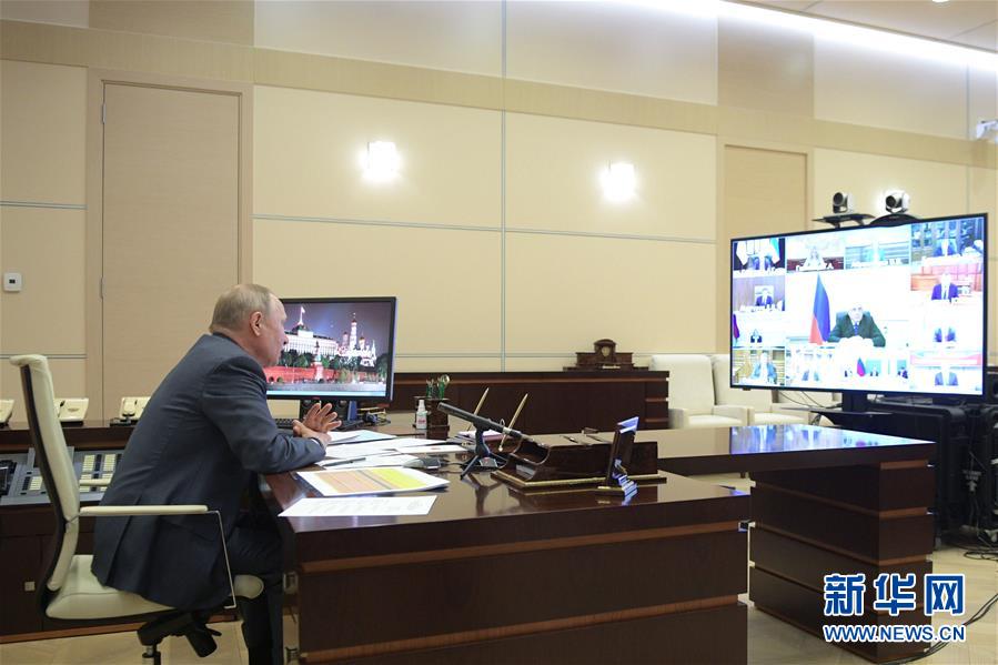 (国际)(2)普京进行远程办公