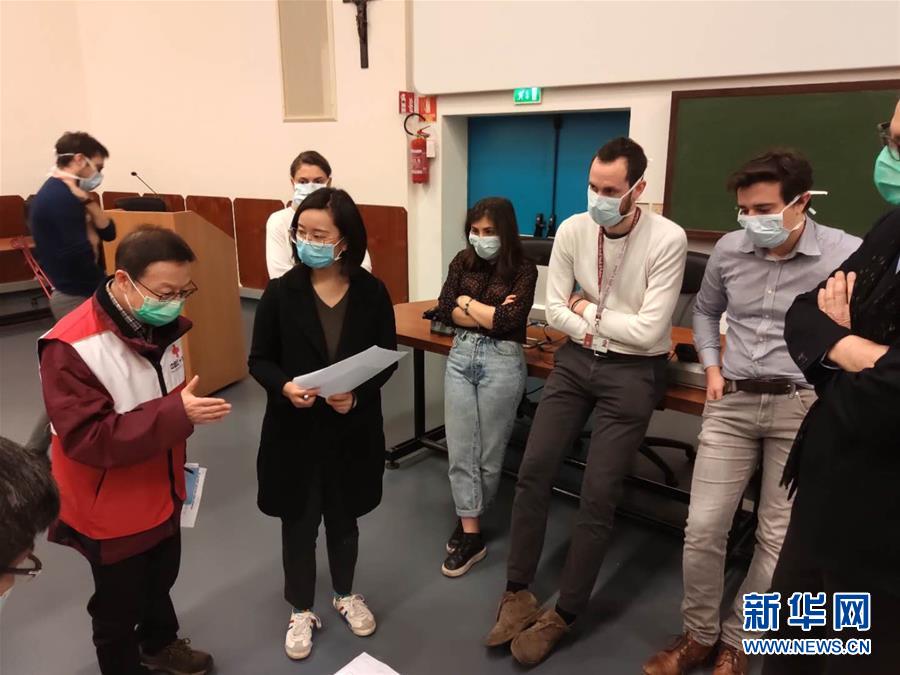 (国际)(6)世界卫生日:向医护人员致敬