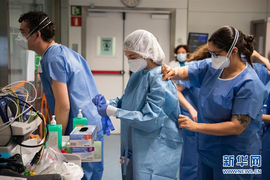 (国际)(11)世界卫生日:向医护人员致敬