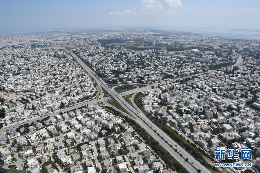 （国际疫情&middot;XHDW）（3）鸟瞰疫情下封城的突尼斯
