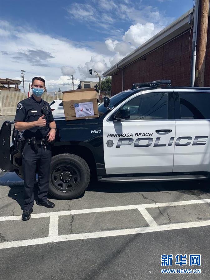 （国际疫情&middot;图文互动）（6）&ldquo;一个口罩，一份守望相助的情谊&rdquo;&mdash;&mdash;美国南加州华侨华人积极捐助当地抗疫