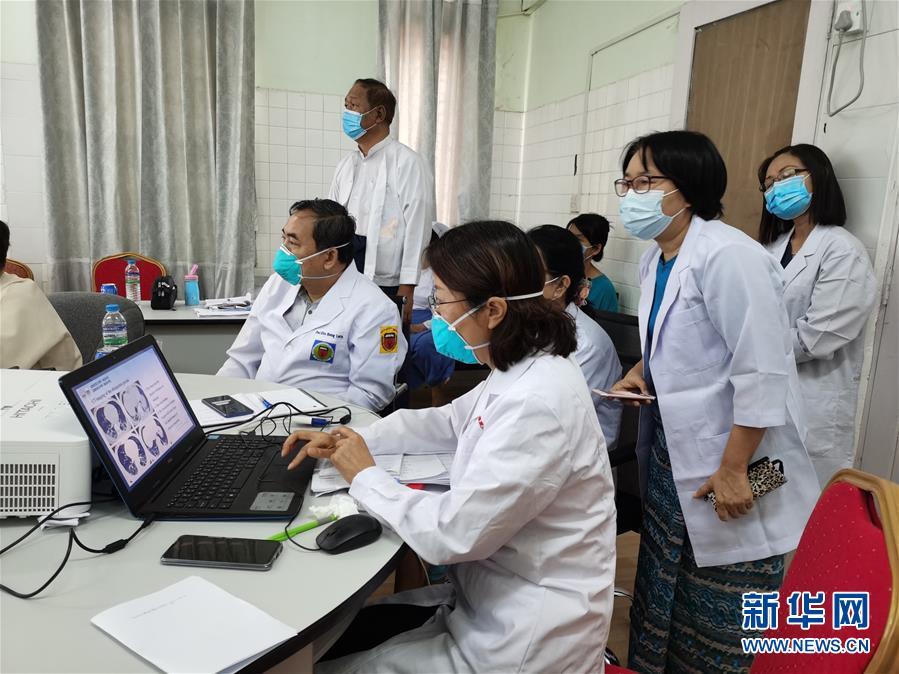 （国际疫情）（1）中国援缅抗疫医疗专家组与缅方分享防疫抗疫经验